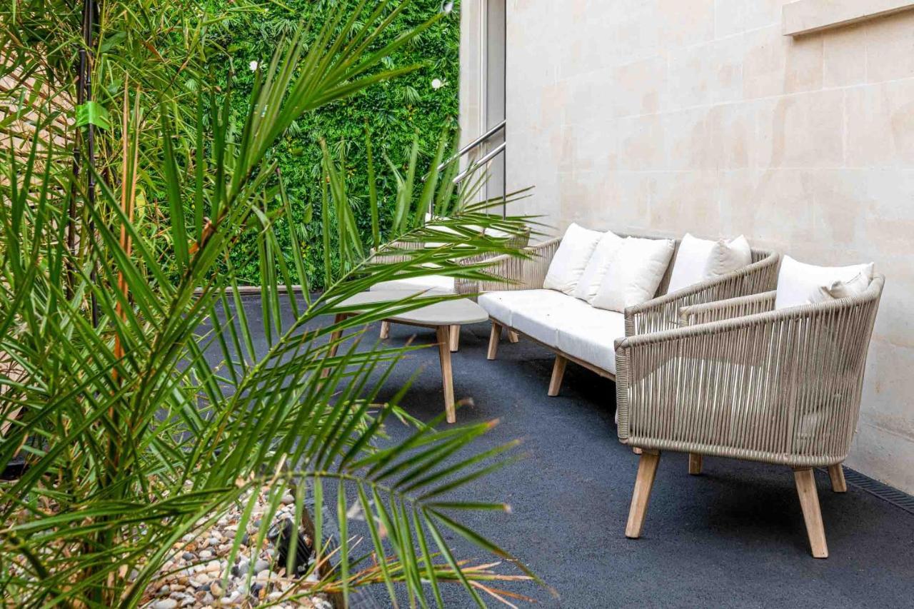 Beautiful Modern 1 Bedroom Apartment, City Centre Bath Exterior photo